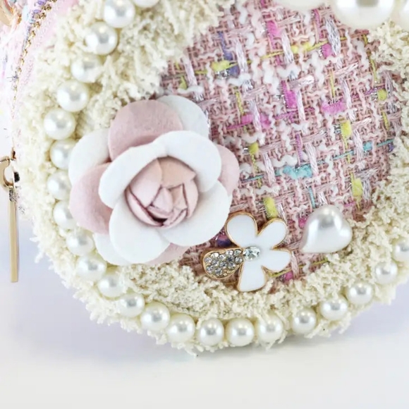 'Miss Pearl' Pink Purse - Picture 2 of 4